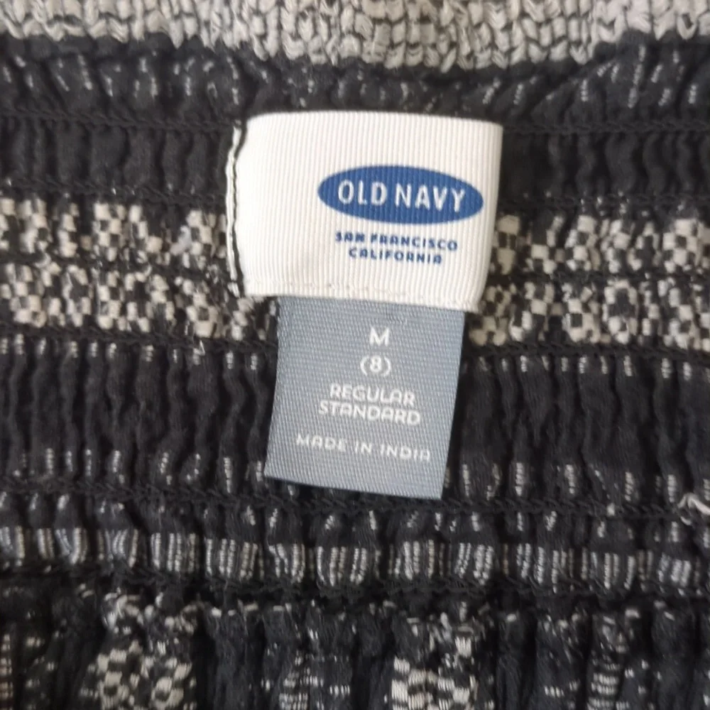 Old Navy | Black and White Woven Pattern Sundress Elastic Back Adjust Straps | M